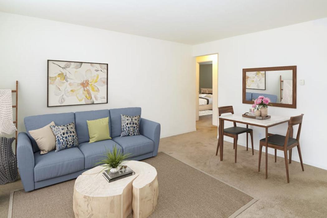 Deerfield Windsor Apartments