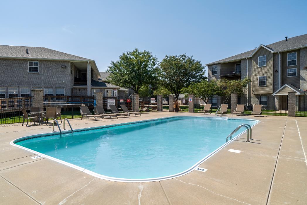 Eagle Run Apartments Image