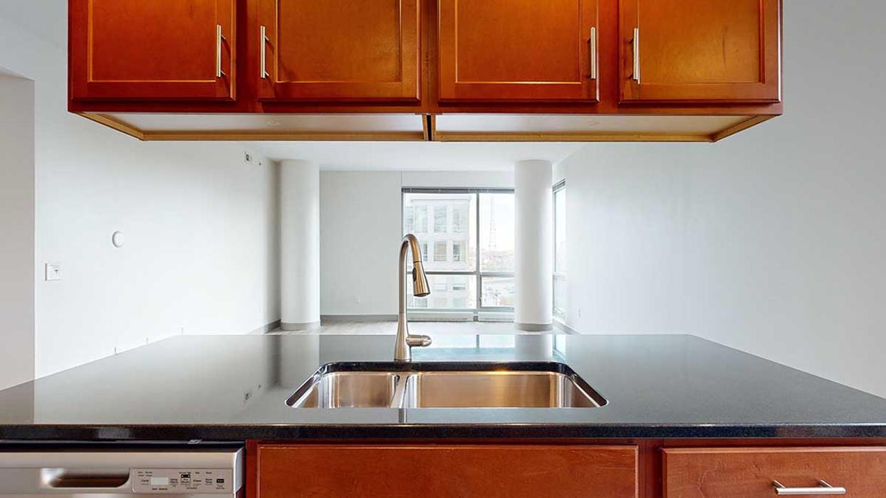 Midtown Crossing Apartments Image