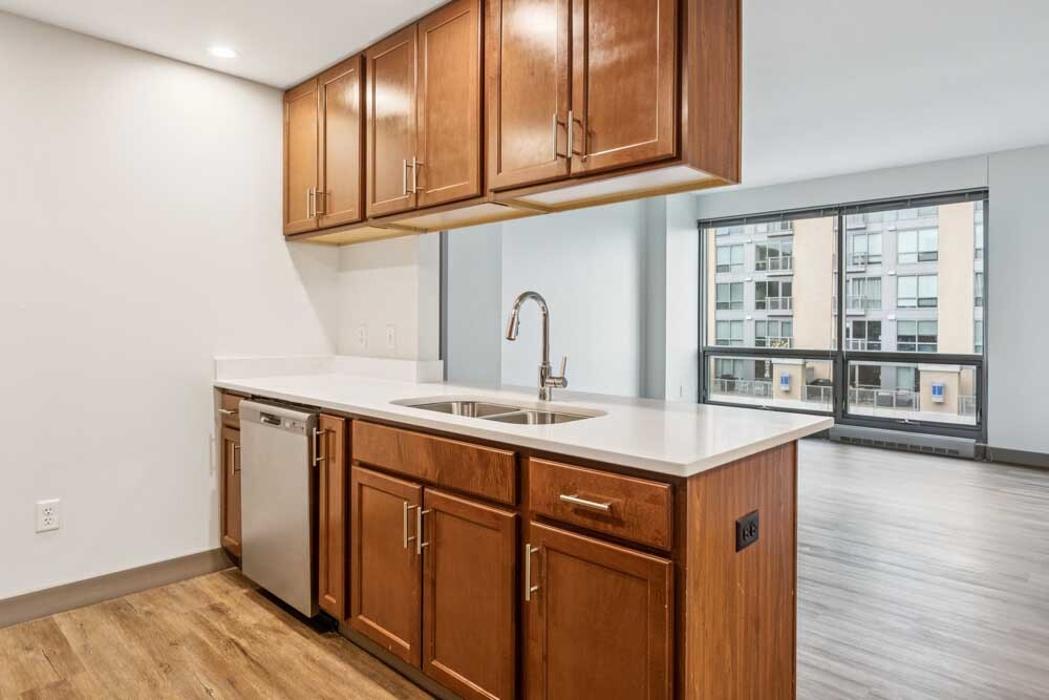 Midtown Crossing Apartments