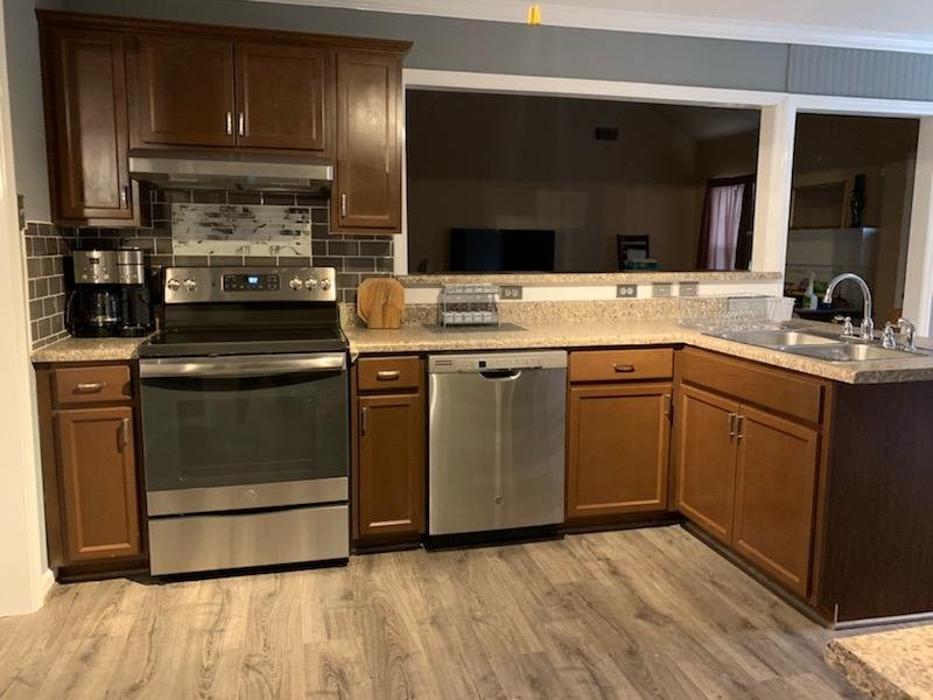 Adam's Painting & Repairs LLC Image