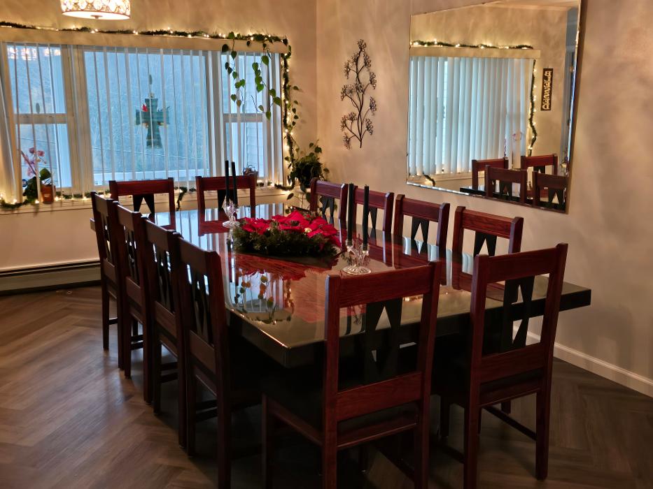 Custom Creations Woodworking LLC