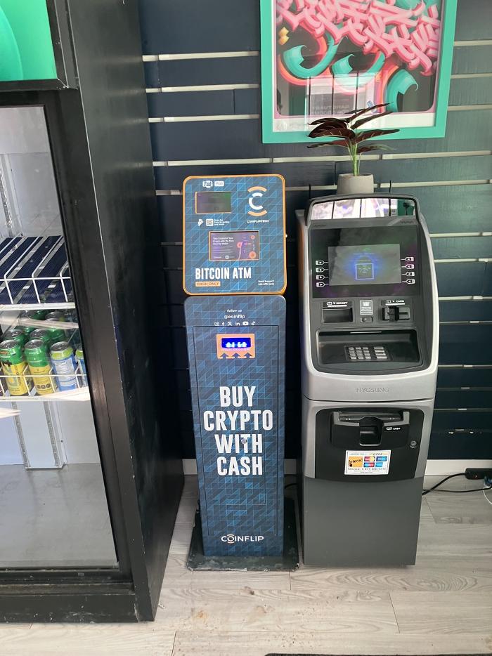 CoinFlip Bitcoin ATM - Aurora Vape (Moncton)