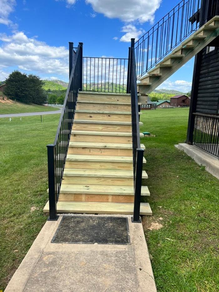 Stewart Construction Image