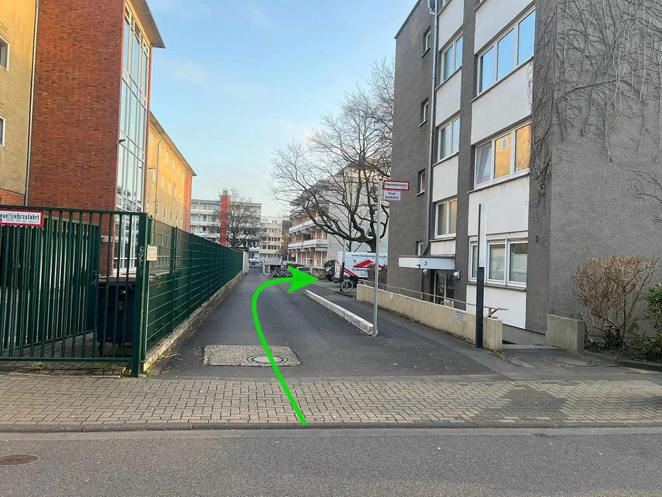 ampido Parkplatz, Waisenhausgasse in Köln