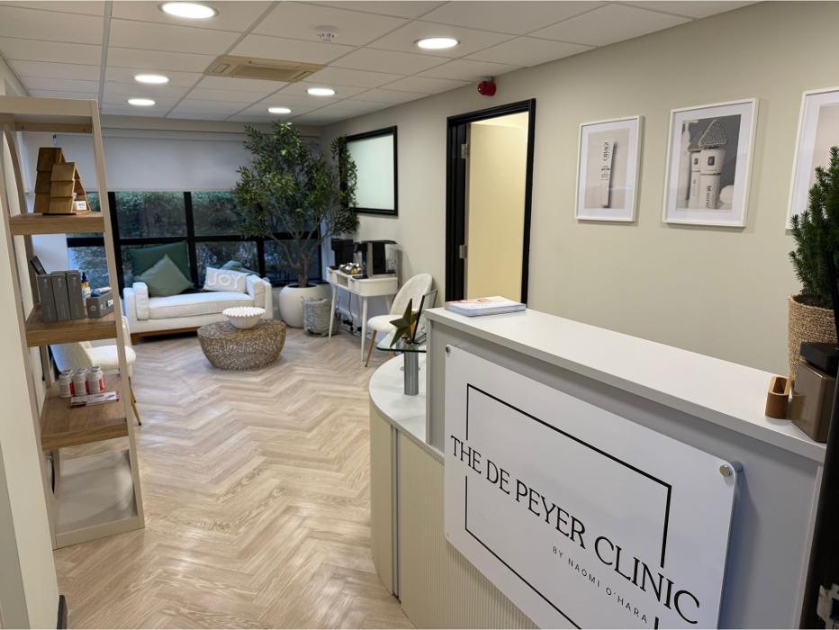 Elegant reception area at The De Peyer Clinic in Durley, Southampton, welcoming clients into a clean and professional medical aesthetics environment.
