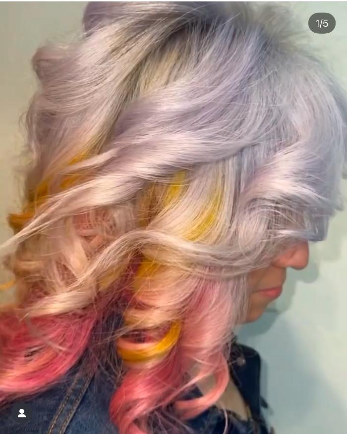 Gordito Peinado Barbershop Haircuts Beards Shaves Color Image