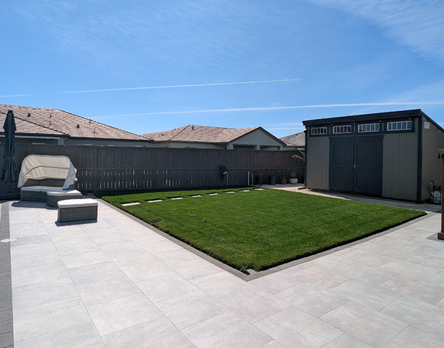 Fortino's Landscaping Logo