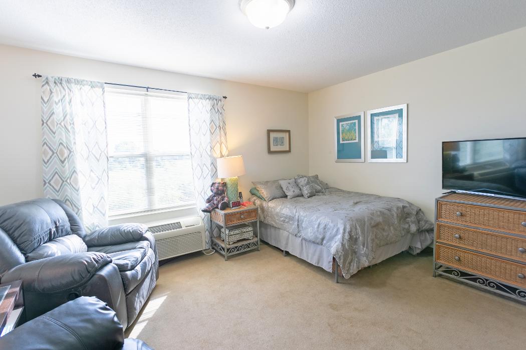 Heritage Woods of Moline Image