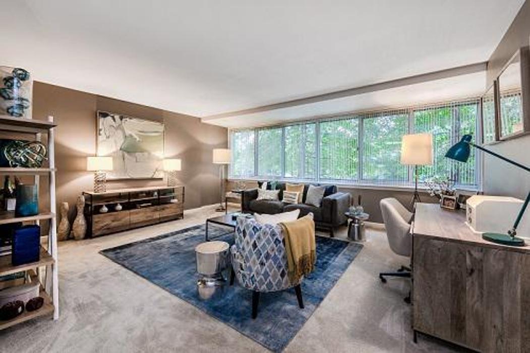 The Ashley at RiverHouse Apartments