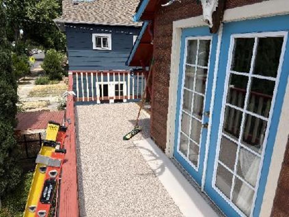 Southern Rogue Exteriors, LLC Logo