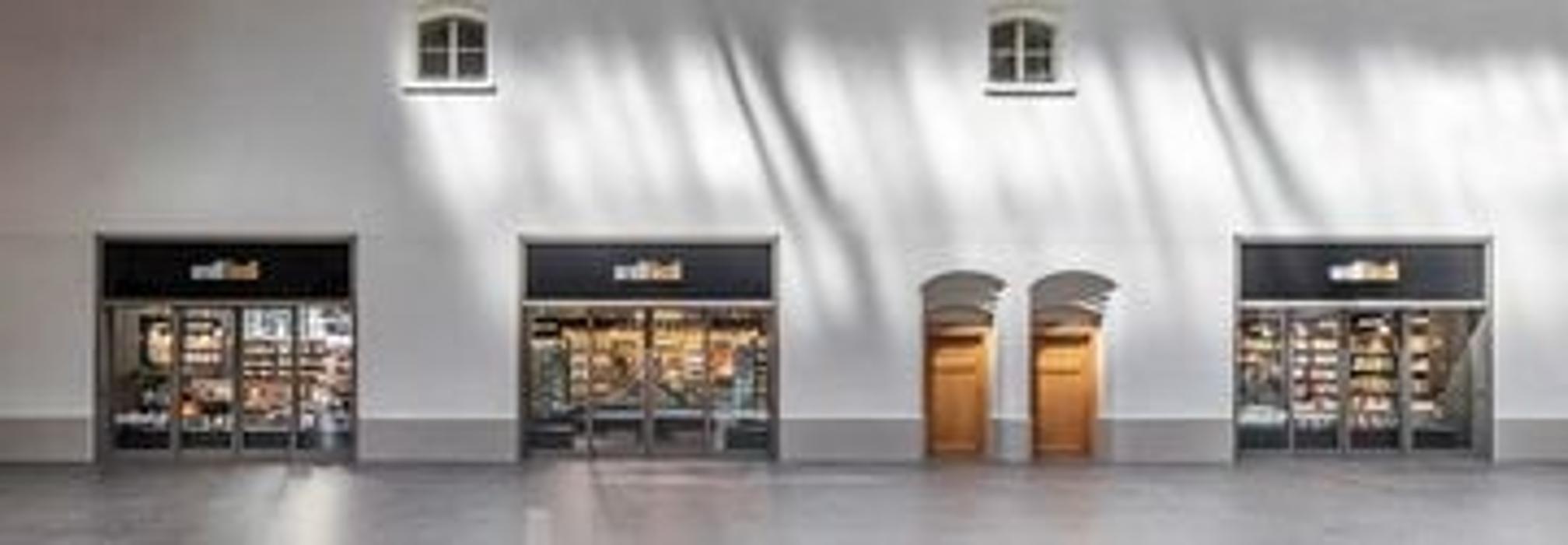 Orell Füssli Bahnhof Basel SBB - Westflügel, Centralbahnstrasse in Basel