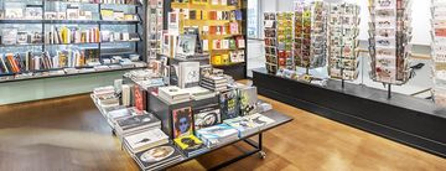 Orell Füssli Zürich Bellevue, Theaterstrasse in Zürich