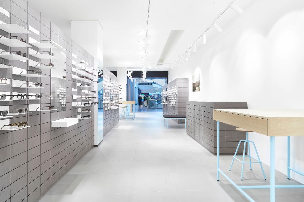 VIU - Optiker & Brillengeschäft, Neue Winterthurerstrasse in Wallisellen