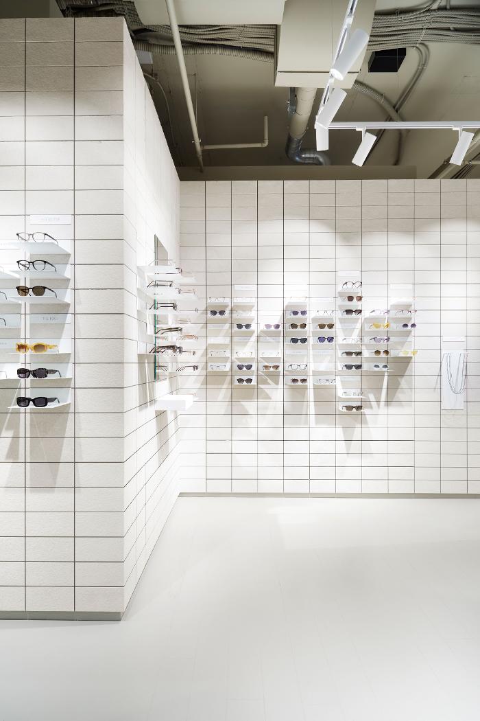VIU - Optiker & Brillengeschäft, Landstrasse in Spreitenbach