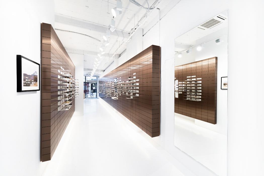 VIU - Optiker & Brillengeschäft, Ehrenstraße in Köln