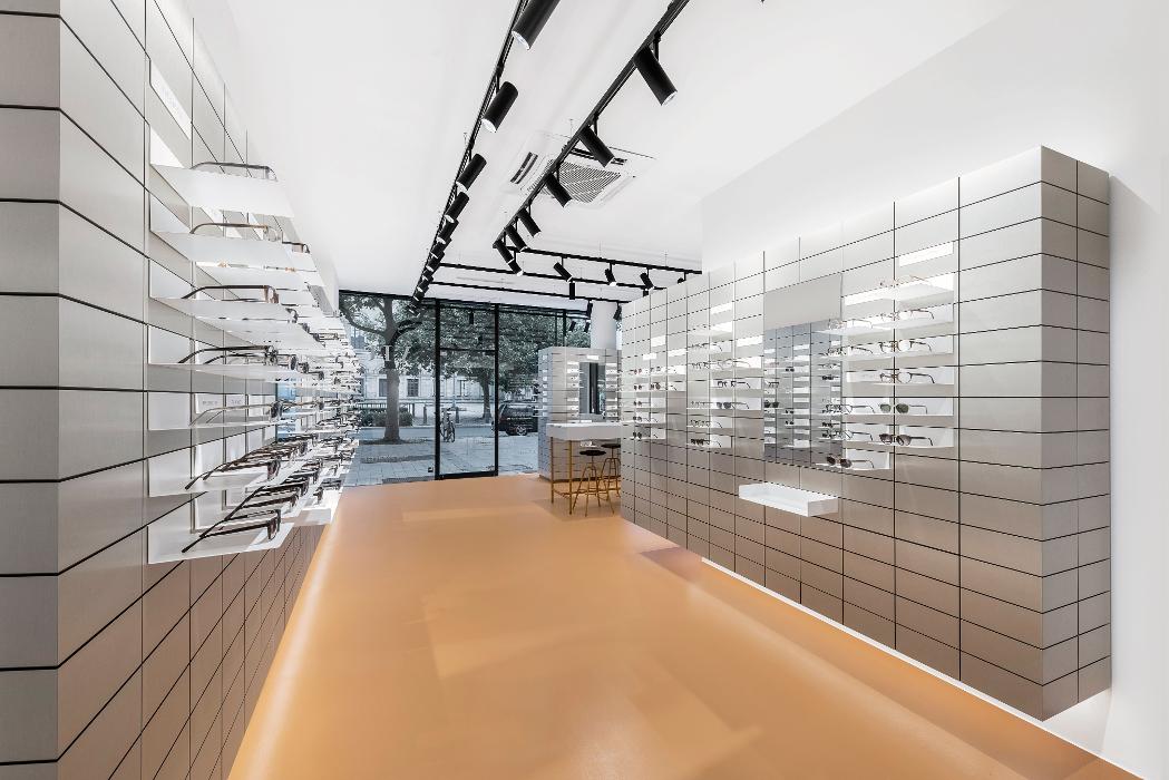 VIU - Optiker & Brillengeschäft, Georgstraße in Hannover