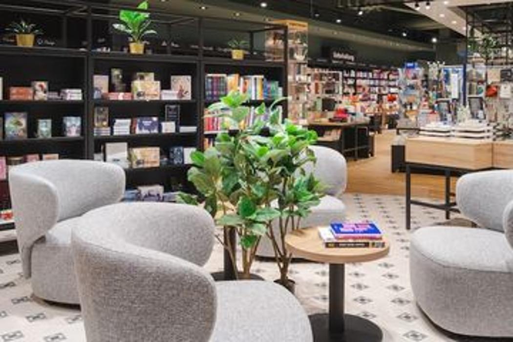 Thalia Vöcklabruck - Varena, Linzer Straße in Vöcklabruck