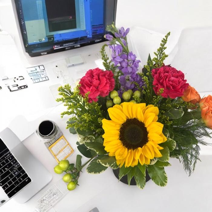 Bea's Flowers & Gifts
