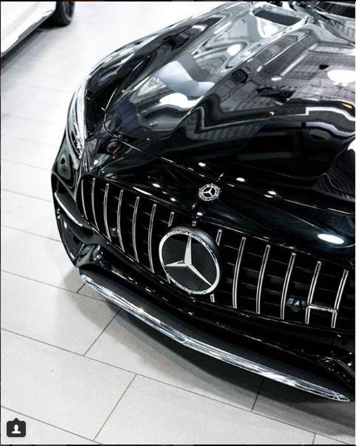 Mercedes-Benz Downtown Calgary - Sales Location