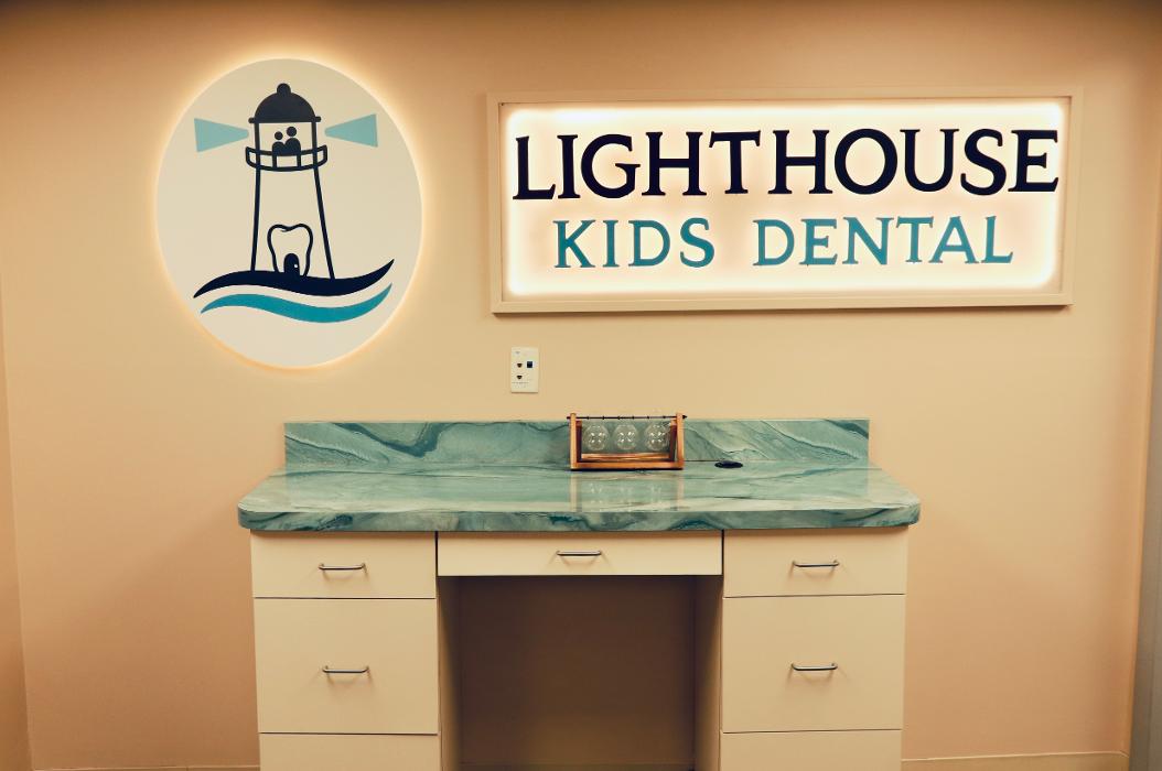 Lighthouse Kids Dental Logo