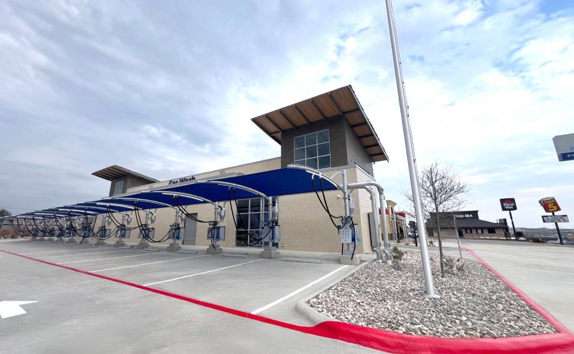 BlueWave Express Car Wash Image