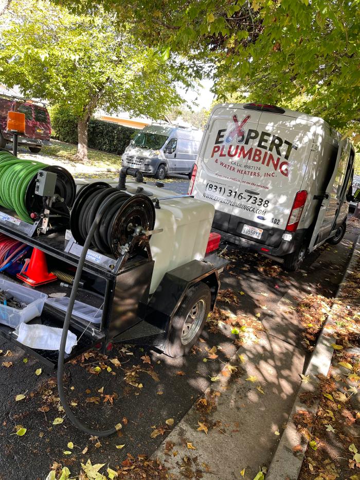 Expert Plumbing & Water Heaters, Inc. Image