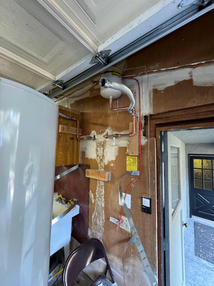 Expert Plumbing & Water Heaters, Inc. Image