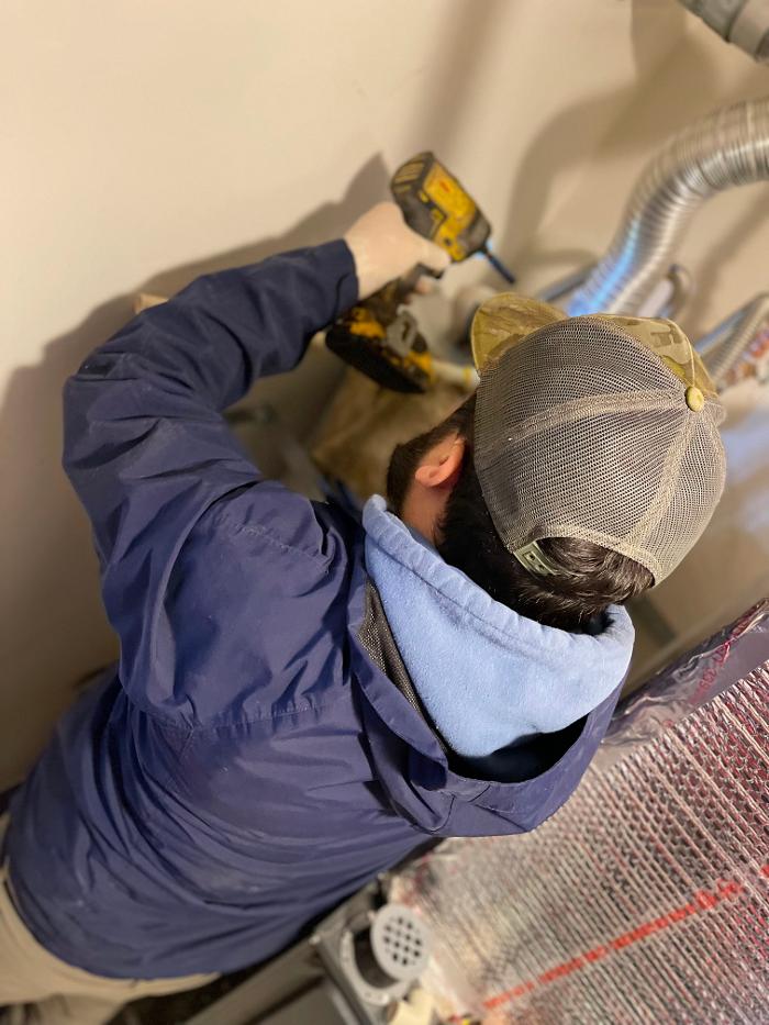 Expert Plumbing & Water Heaters, Inc. Image