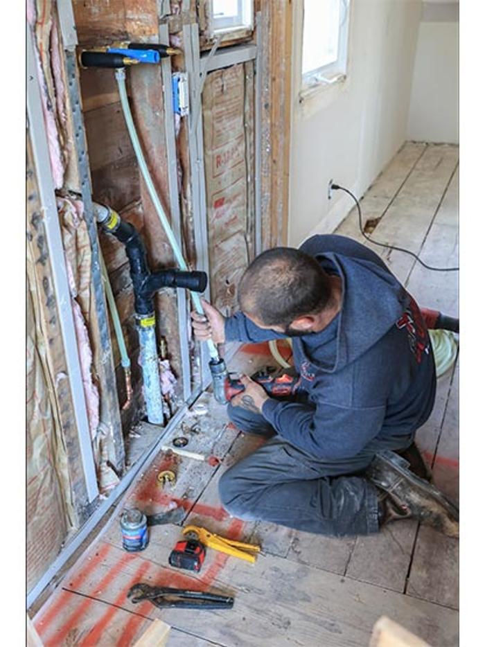 Expert Plumbing & Water Heaters, Inc. Image