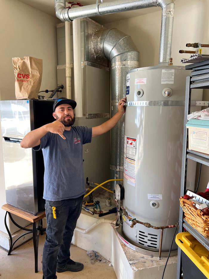 Expert Plumbing & Water Heaters, Inc. Image