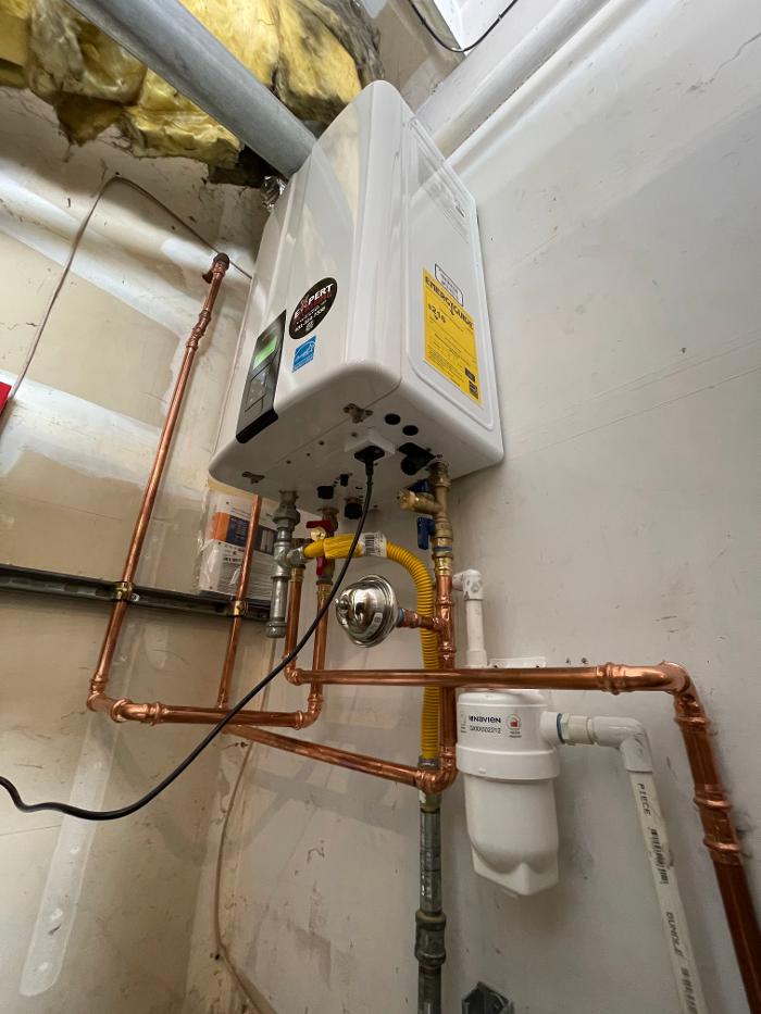Expert Plumbing & Water Heaters, Inc. Image