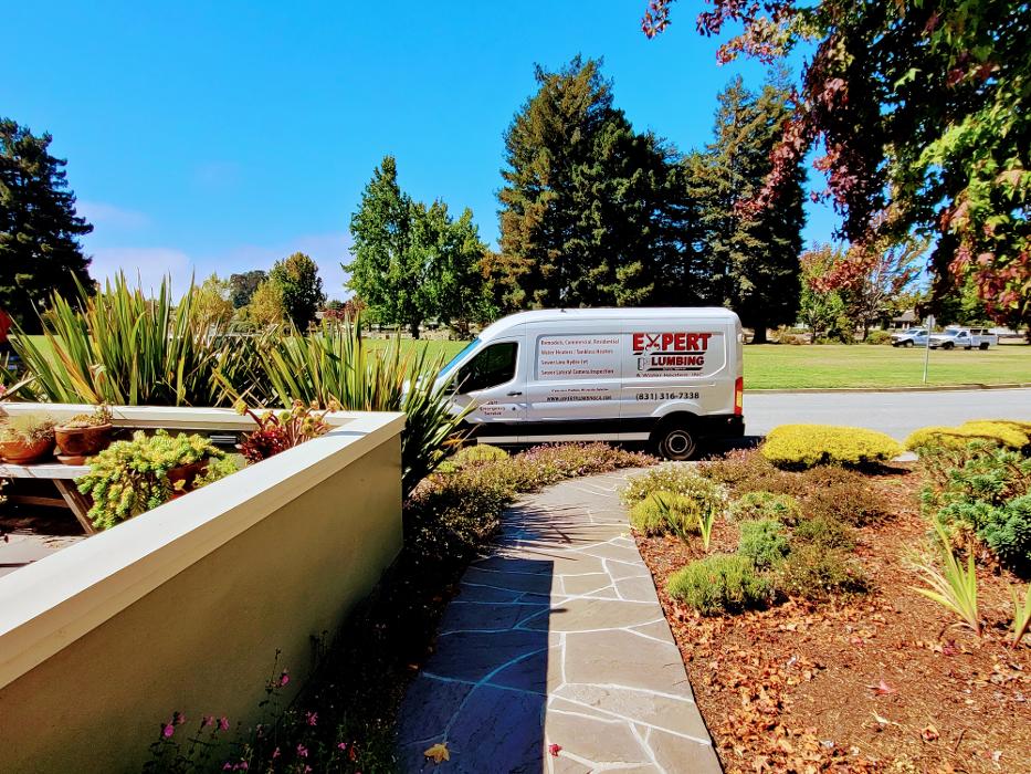 Expert Plumbing & Water Heaters, Inc. Image