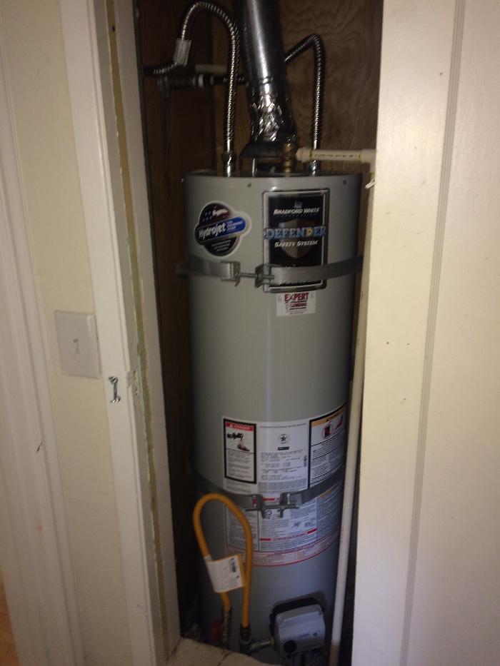 Expert Plumbing & Water Heaters, Inc. Image