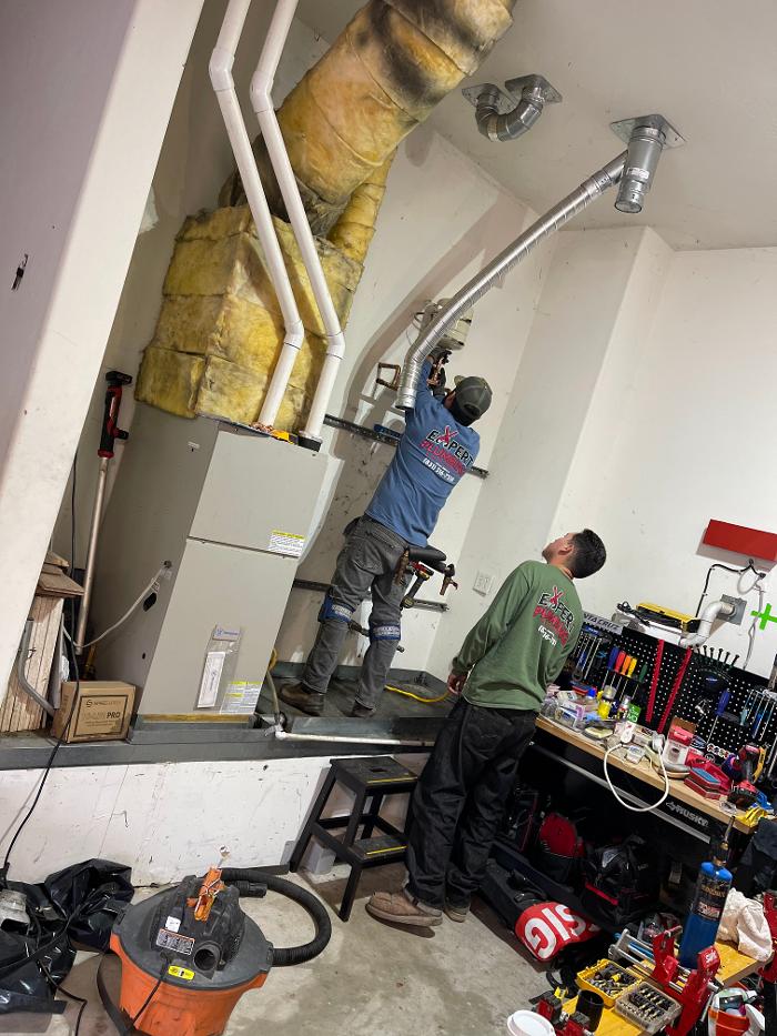 Expert Plumbing & Water Heaters, Inc. Image