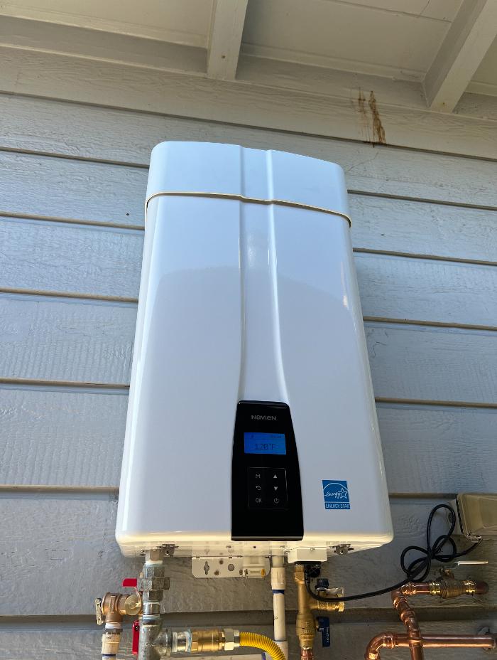 Expert Plumbing & Water Heaters, Inc. Image