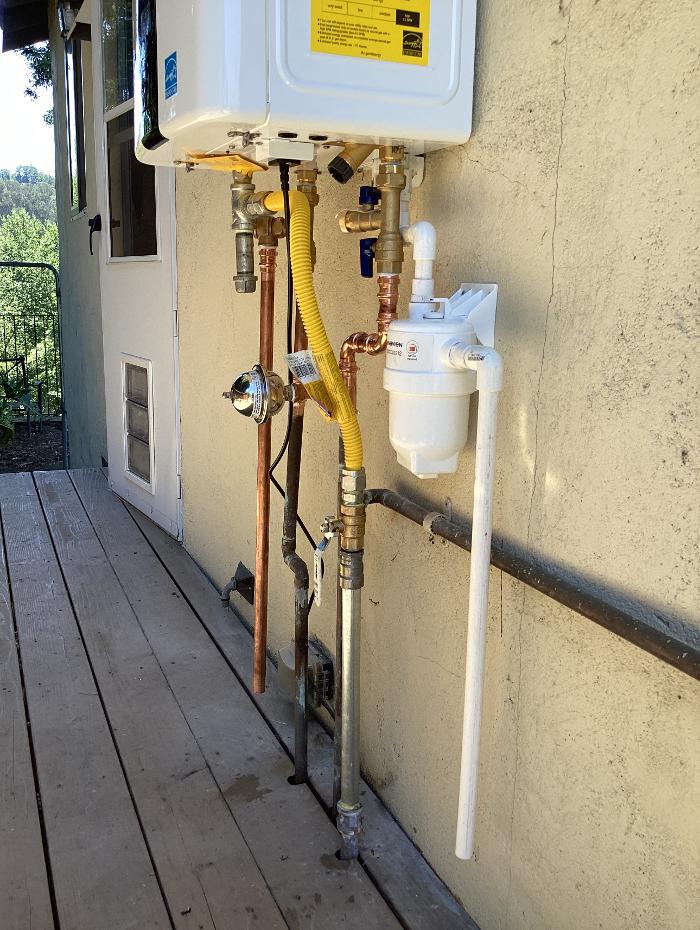 Expert Plumbing & Water Heaters, Inc. Image