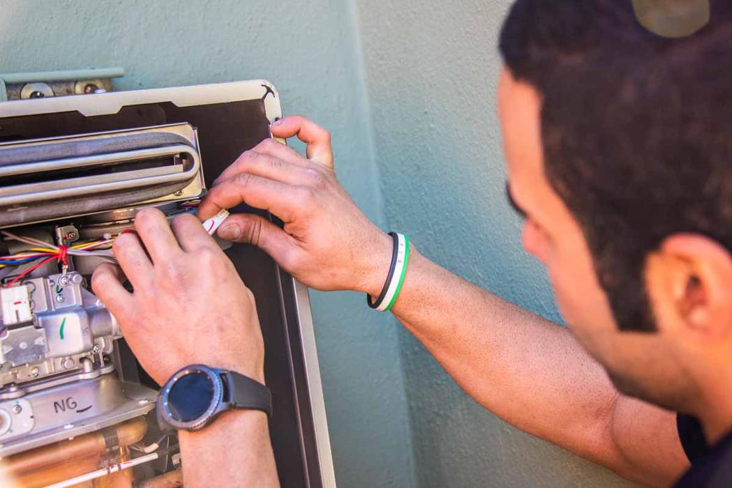 Expert Plumbing & Water Heaters, Inc. Image