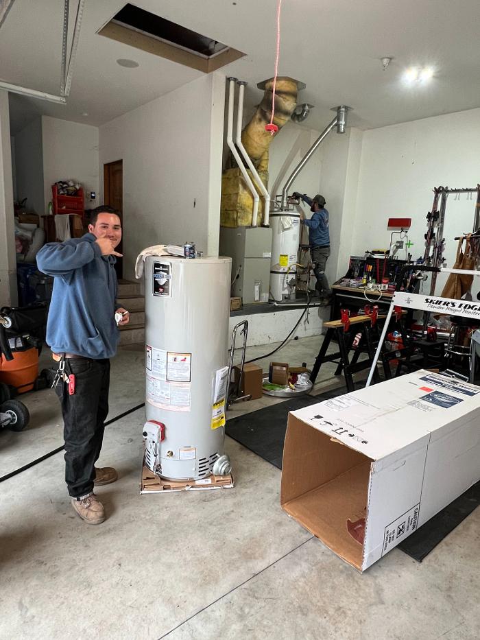 Expert Plumbing & Water Heaters, Inc. Image