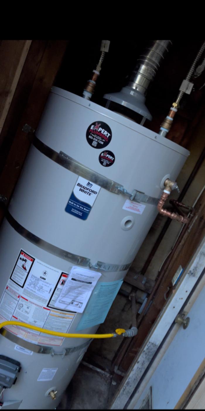 Expert Plumbing & Water Heaters, Inc. Image