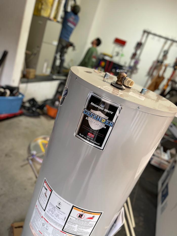 Expert Plumbing & Water Heaters, Inc. Image