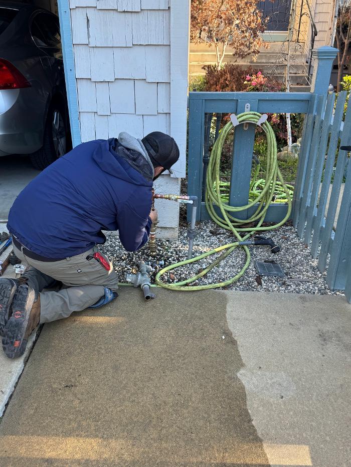 Expert Plumbing & Water Heaters, Inc. Image