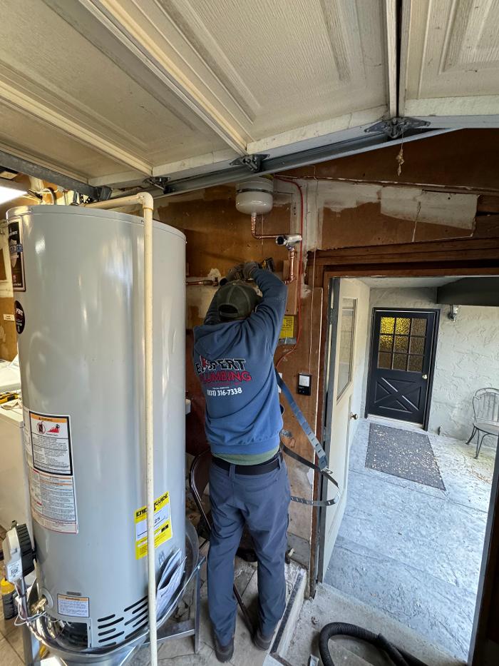 Expert Plumbing & Water Heaters, Inc. Image