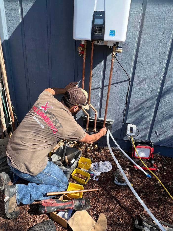 Expert Plumbing & Water Heaters, Inc. Image