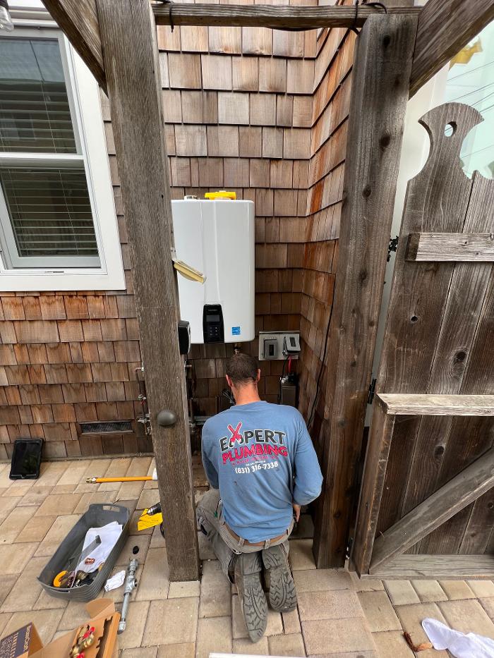 Expert Plumbing & Water Heaters, Inc. Image