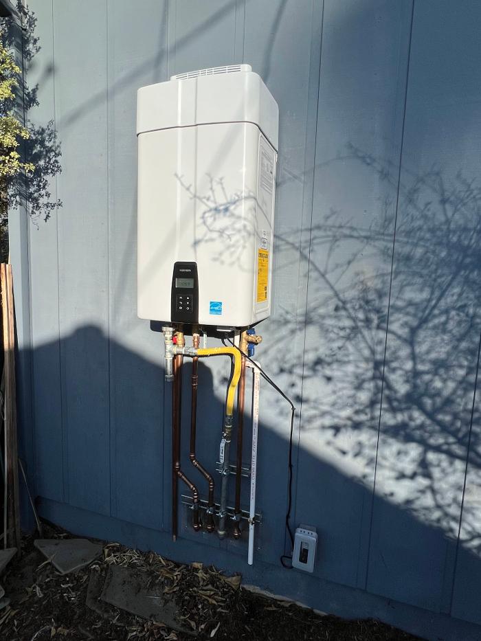 Expert Plumbing & Water Heaters, Inc. Image