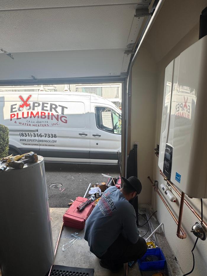 Expert Plumbing & Water Heaters, Inc. Image