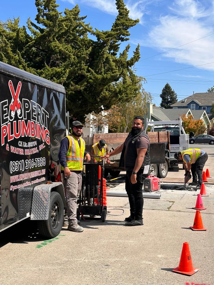 Expert Plumbing & Water Heaters, Inc. Image