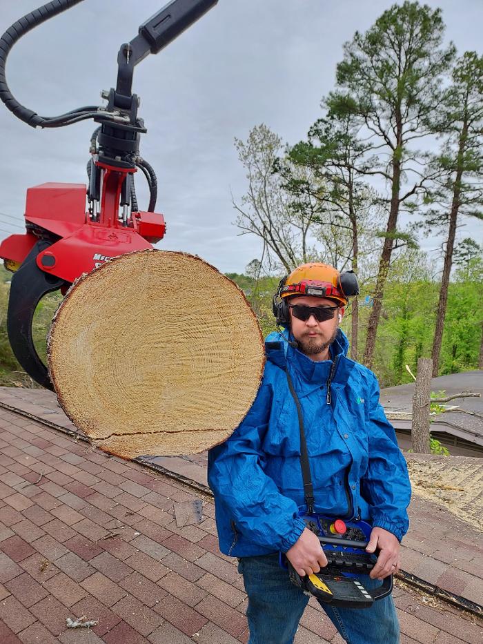 Sweet’s Tree Service LLC Image