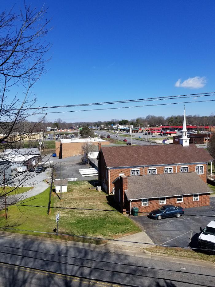 Sweet’s Tree Service LLC Image